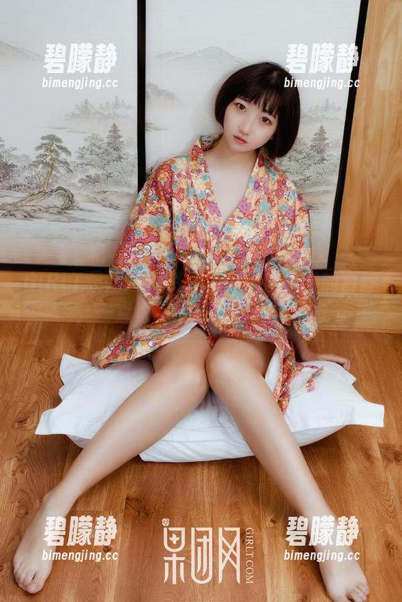 GIRLT果团网 - 资源狠货！陈雅漫的白丝，一点也不带羞涩的高清状态
