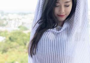 IMiss爱蜜社 – 在高清照片中，沈佳熹的女王梦，来的毫不留情。