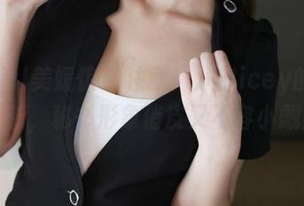 MyGirl美媛馆 – 注意！八宝icey的写真更新，秘书形象俏皮又不容小觑！