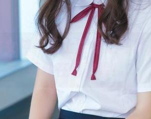 TGOD推女神 – 杨上萱裸足写真，脚丫丫好像在唱歌呢！