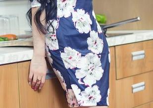 TouTiao头条女神 – 成人礼？月音瞳的红裙只想分享美图，其他的先放一边