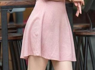 TuiGirl – 这种连衣裙，何何夕和美图都完美成了一对儿，太绝了！