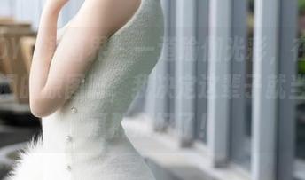XIAOYU语画界 – 一道瑜伽光彩，在观看林星阑的原图时，我决定这辈子就当个吃瓜群众好了！