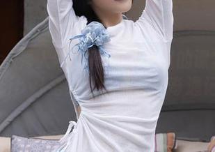Xiuren秀人网 – 高清写真里的课堂故事，sibyl是女巫试看校园奇遇记！