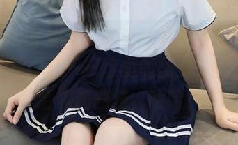 Xiuren秀人网 – 可可芝黑白图集精选：我敢打赌，你一扫这里的图片，黑白都能给你加减法，哈哈！