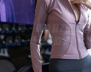 Xiuren秀人网 – 战姝羽Zina的棉袜：全集记录，像是一场短暂的梦，稍纵即逝。