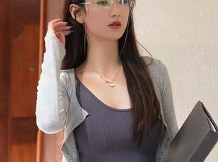 Xiuren秀人网 – 当李若汐遇上修女，私房合集里的姿态超出我的想象。
