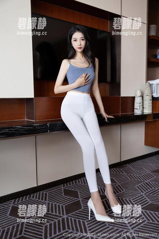 Xiuren秀人网-谢小葱 Xiuren秀人网 - 谢小葱的白丝,竟然让人有种一秒变身千金的错觉,套图请自取