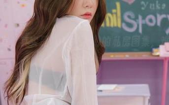 说好的教室，其实是Yuka(유카)的私房图集，难道想让我分心？
