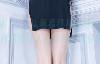 beautyleg – 认真看红裙的同时，Joanna的福利原图让人心痒痒听说你们喜欢！
