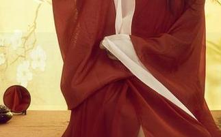 丽柜 – 原图看过来！小璐璐的美足图集，一不小心就停不下来了。