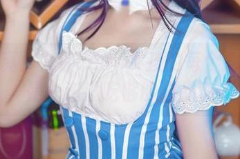 全套写真：九曲Jean女孩的每个角度都像是一道没吃够的甜品。