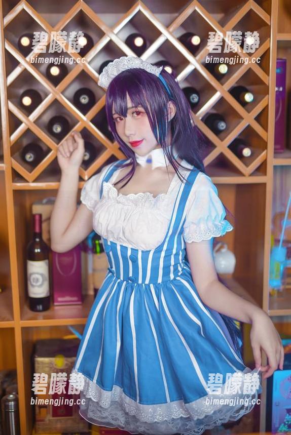全套写真：九曲Jean女孩的每个角度都像是一道没吃够的甜品。