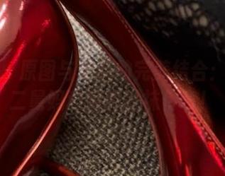 微密圈 – 原图与更新的完美结合：保守的二舅妈和她的丝袜传奇！