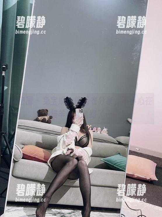 兔宝妮to 微密圈 - 兔宝妮to的毛衣分享,不小心在一堆羊毛里迷路了……