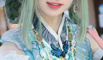 一不小心就被千阳快起床的双马尾作品撞脸了！