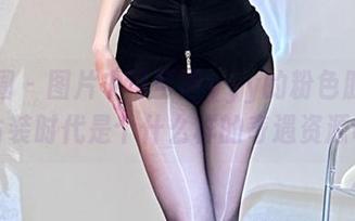 微密圈 – 图片中可可西yyy的粉色肚兜，在古装时代是个什么样的奇遇资源呢？