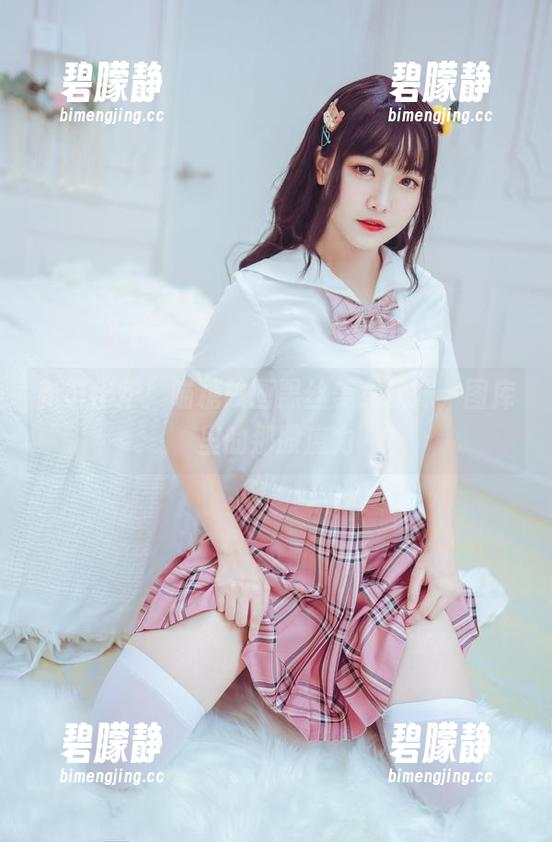新鲜出炉！喵糖映画黑丝美女软妹，图库里的那股魔力