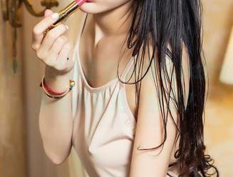 头条女神 – 图库里的杨漫妮baby，你以为婚纱只是一层布？