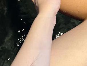 微密圈 – 新鲜出炉！奶雯JK图集，能否治愈你的单调？我说不定是想得太多。