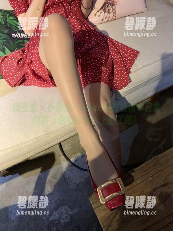 微密圈 - 小仙女ELaine的在线秘书日常原图，你看得也太上脸了吧！