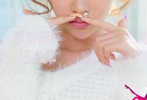 尤果网 – 李莉莉的泳池表现：我这里不仅有水，还有梦！不过要早点来哦！