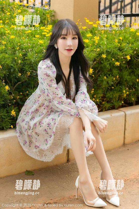 尤蜜荟 - 娜露Selena的清纯合集，封面只是表象，内容……总让人想起青春的悸动