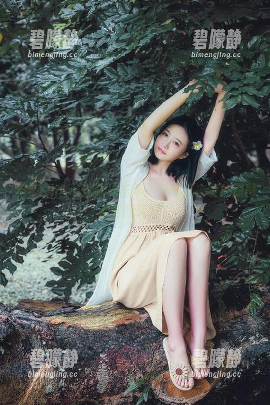 年年Nnian这款光与年：壁纸我来啦！原图都给我装好！