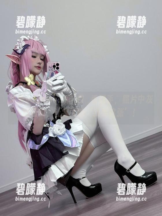 幼爱youmeko和樋口円香联手,照片中灰丝漫舞,让我大喊‘我要这张’! 幼爱youmeko和樋口円香联手,照片中灰丝漫舞,让我大喊‘我要这张’!