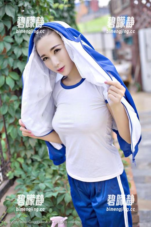 推女神 - 在线发现美图，梁莹Sugar的秘密仿佛悄悄藏在眼角。