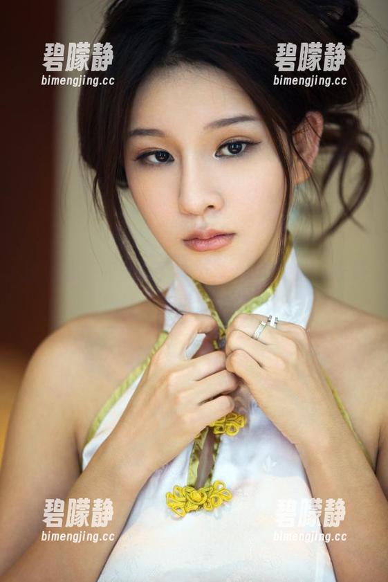 推女郎 - 最新图包来袭，Yu佳妮的毛衣是想让我去重温旧梦吗？