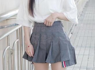 梦丝女神 – 学后的小灵灵：美图与壁纸碰撞，这组合太绝！