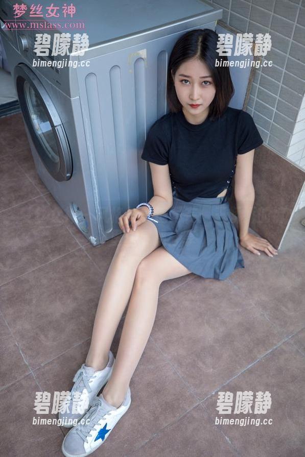 梦丝女神 - 风格与舒适同在：王娇娇的裤里丝灵感分享