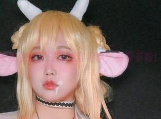 椒妮佐仁在浴缸的自拍季，资源来啦！