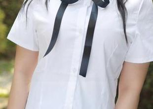 模范学院 – 郑颖姗的写真时光，白色像云彩一样轻柔