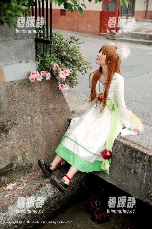 波萝社 - 大家快来看，柳侑绮甜心写真集里的“特别服务”分享！