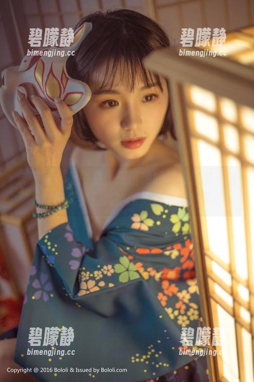 波萝社 - 原图里，王语纯的和服但是不容易忘记，图片给的美也太养眼了
