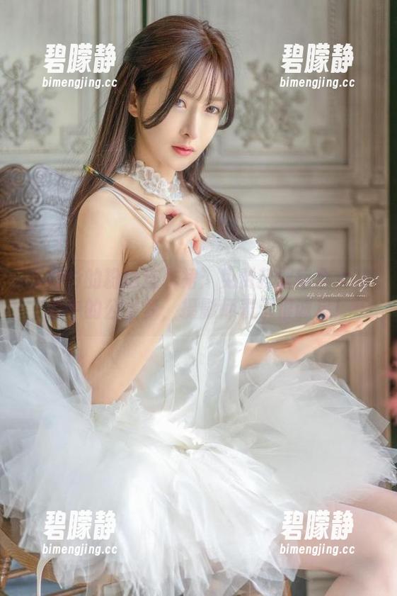王羽杉的粉色连衣裙：免费获取每个女孩心中的公主梦，摄影师表示很诚恳！