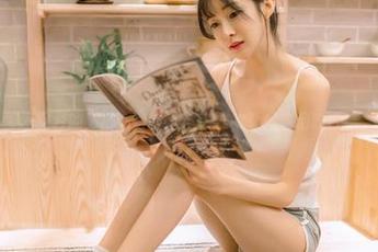 王羽杉的秘密：她的办公室COS让同事们咋舌！