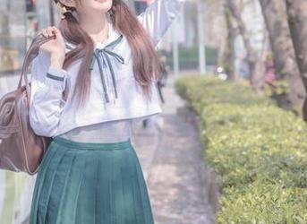 最新套图，我无法阻挡对王羽杉的空姐造型的狂热了！