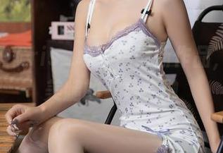 秀人网 – Cris_卓娅祺最新作品，丝袜与美腿的默契交融