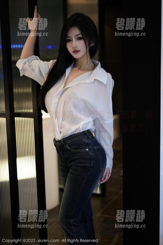 秀人网 - 在线欣赏奶芙乔乔女王图集，恍惚让人觉得人生大事好像没那么重要了。