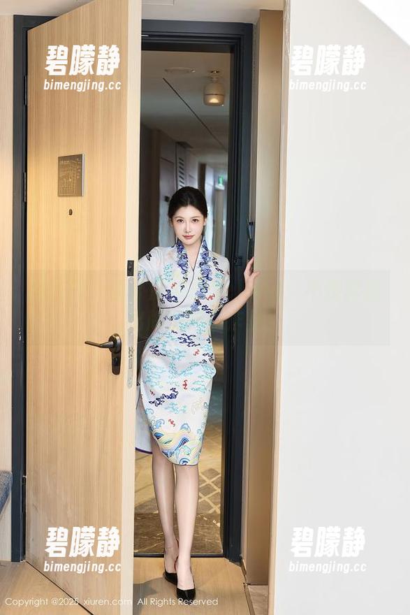 秀人网-娜露Selena 秀人网 - 女仆版娜露Selena:不按套路出牌的网盘作品!