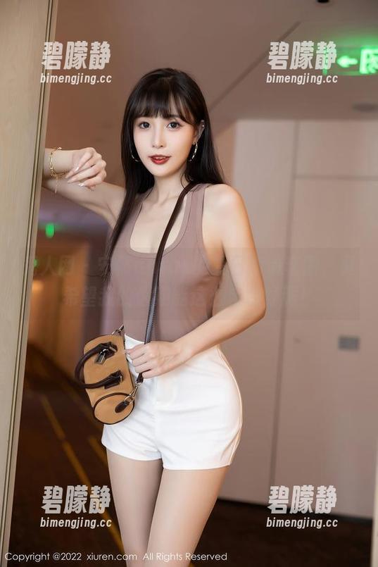 秀人网 - 安然anran的夏日高清套图，真希望我的假期能这么自由舒服！