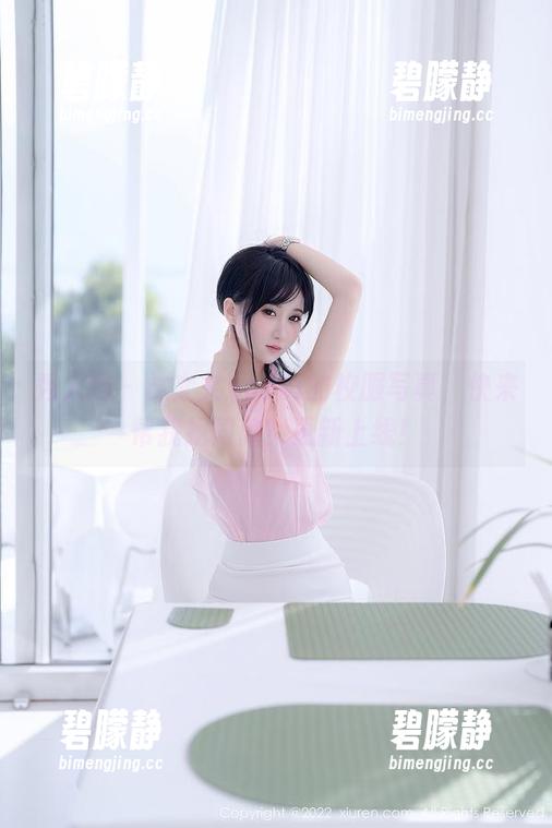 秀人网 - 林文文yooki的校服写真，快来帮我找同款！更新上线！