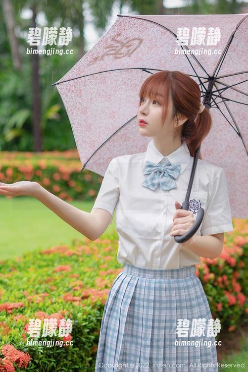 秀人网 - 黄歆苑的高清甜心接力，不如再来点撒糖视频？