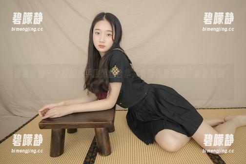 紧急企划 - 小婕的水手服黑丝合集，看得我直想喊“水手驾到”！