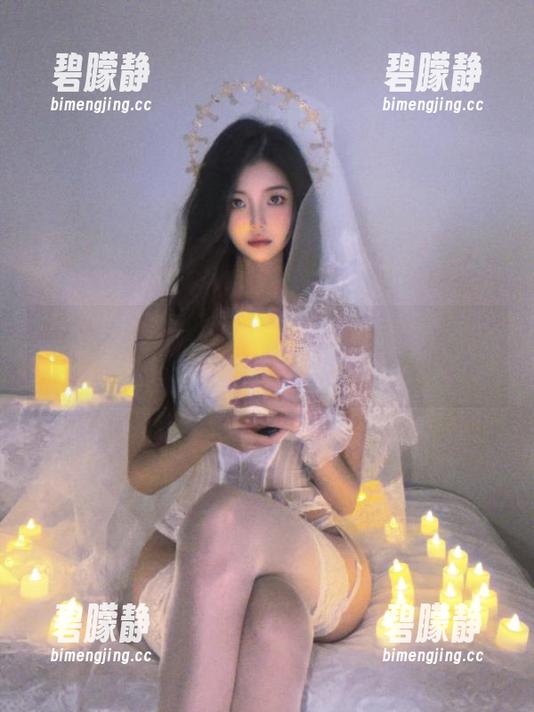 微密圈 - 珍珠全套，纪念小小v的创意让人想要继续深挖一些更有趣的东西。