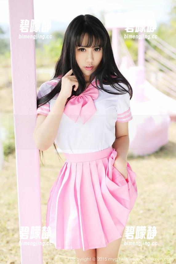 美媛馆 - 唐琪儿il的校服写真，这诱惑都快上天了，来一波美图吧！