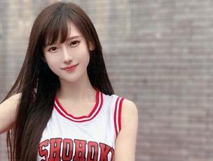 见过裸足的样子，但腐团儿Ikaros的美图让人不自觉想多看两眼？